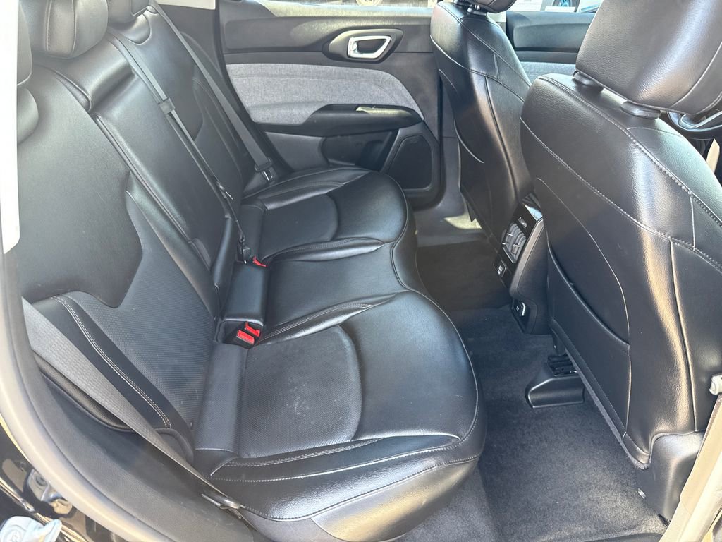 Certified 2022 Jeep Compass Latitude image 16