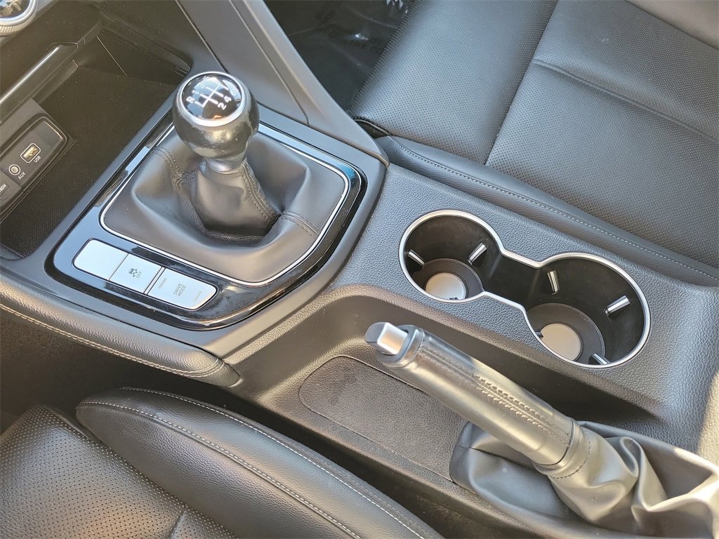 Used 2019 Genesis G70 2.0T Sport image 14