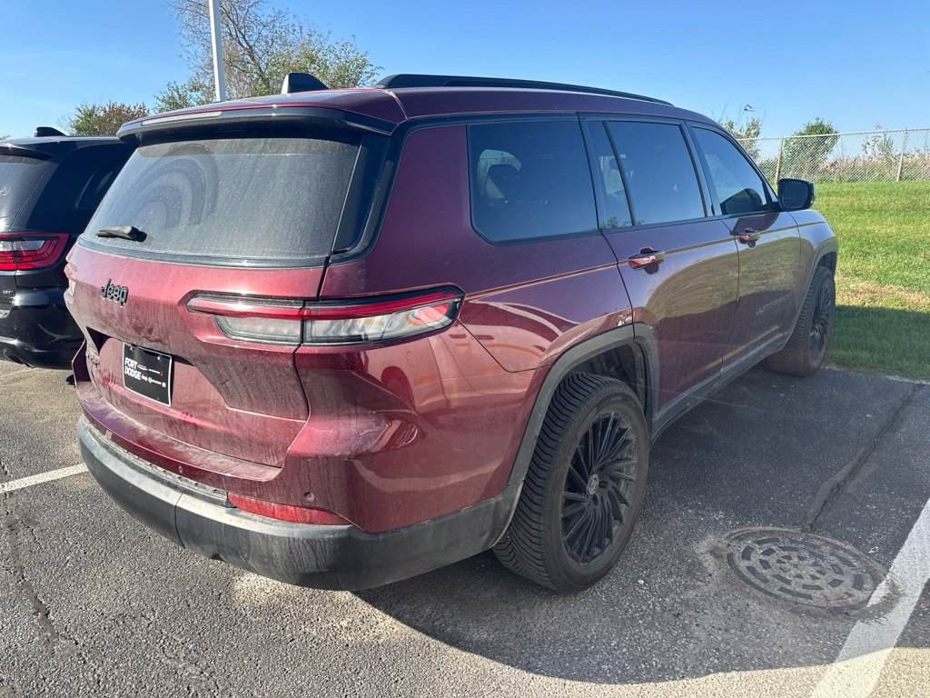 Used 2021 Jeep Grand Cherokee L Laredo AWD/4WD image 5