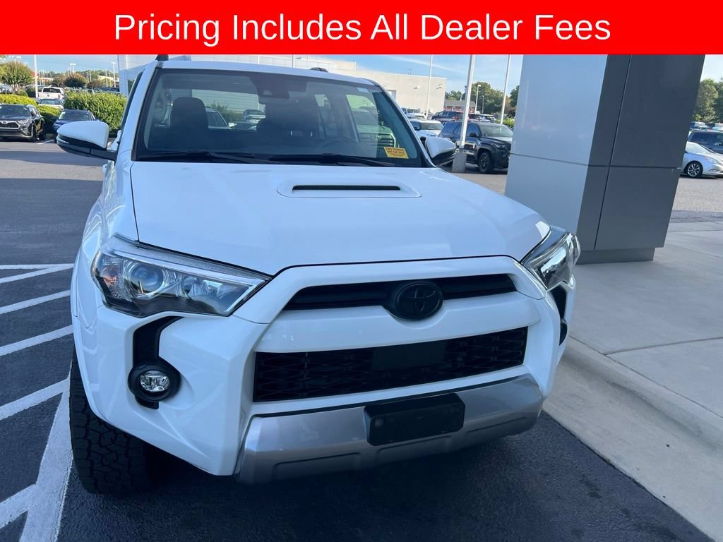 Used 2023 Toyota 4Runner TRD Off-Road Premium w/ Moonroof Package AWD/4WD image 17