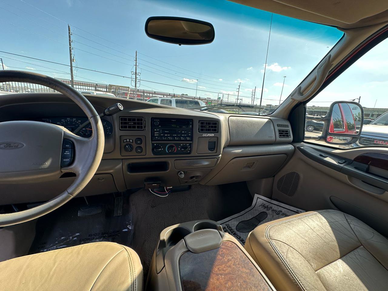 Used 2001 Ford Excursion Limited AWD/4WD image 32