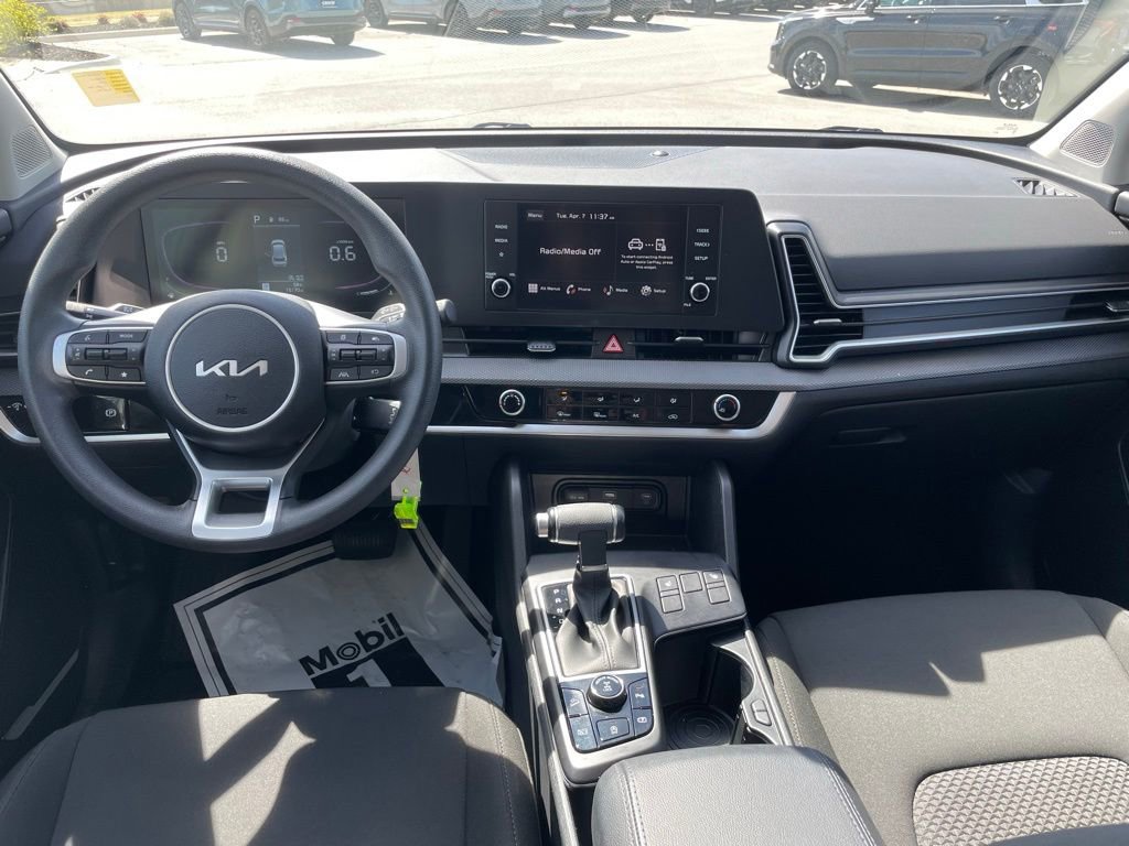 Certified 2024 Kia Sportage LX AWD/4WD image 24