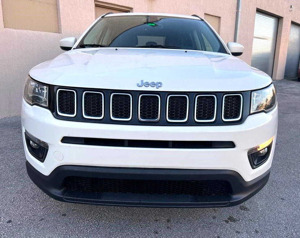 Used 2018 Jeep Compass Latitude w/ Popular Equipment Group image 20