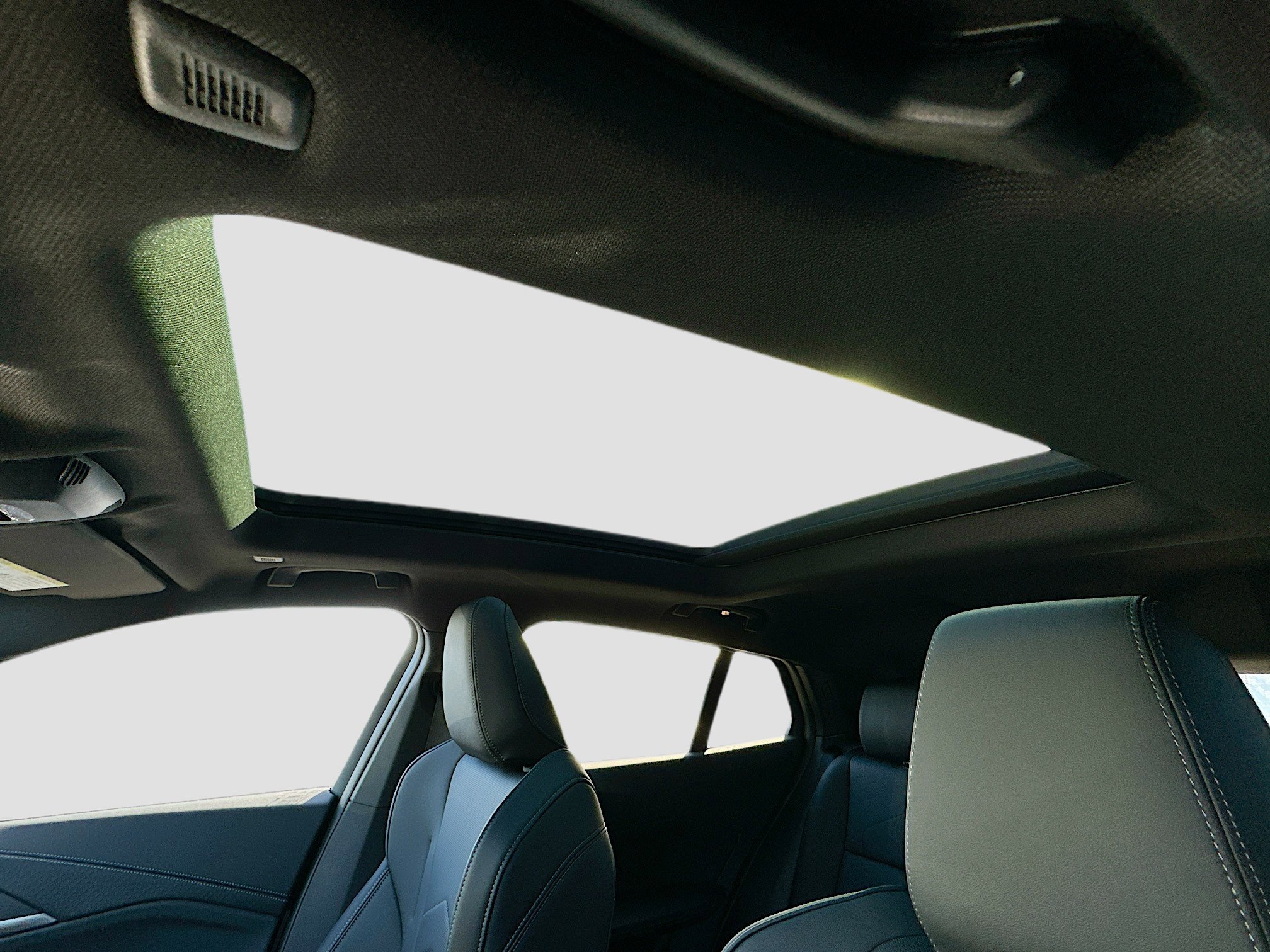 New 2026 BMW X2 M35i w/ Technology Package image 16