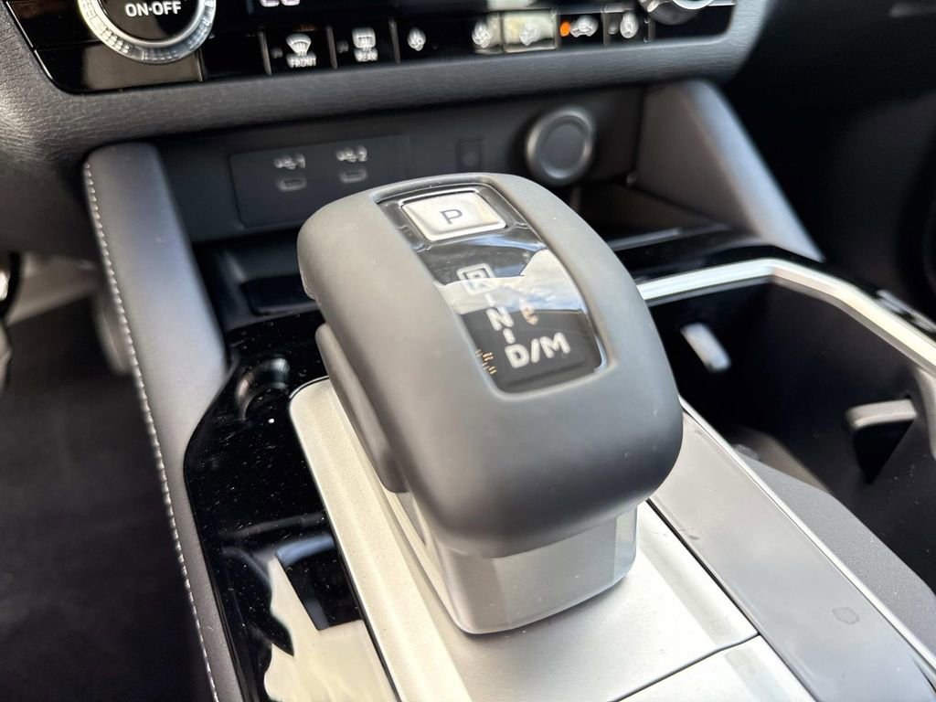 New 2026 Mitsubishi Outlander SE image 30