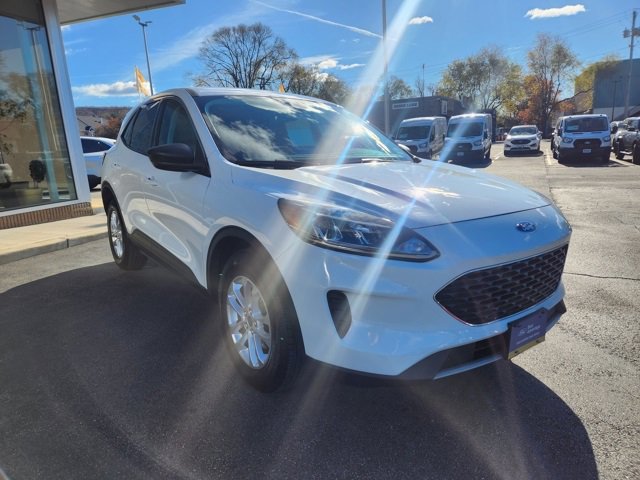 Certified 2022 Ford Escape SE image 10