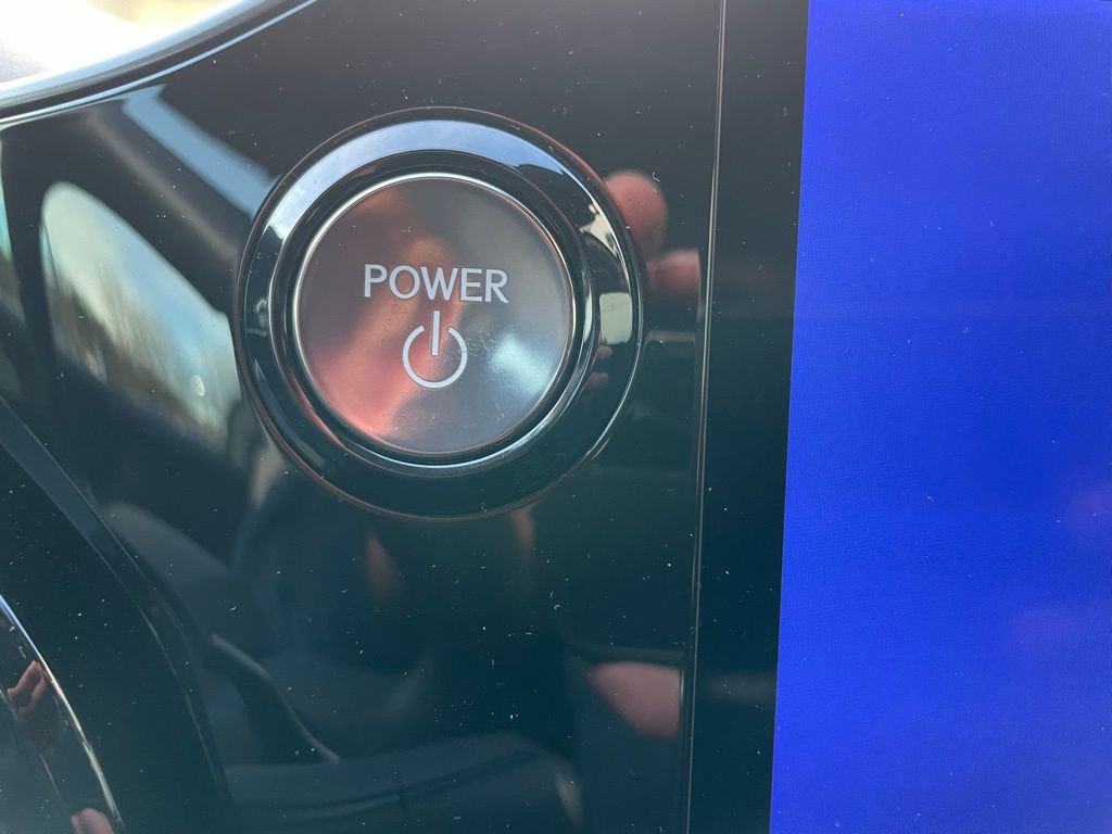 Used 2025 Lexus NX 350h AWD w/ Premium Package image 22