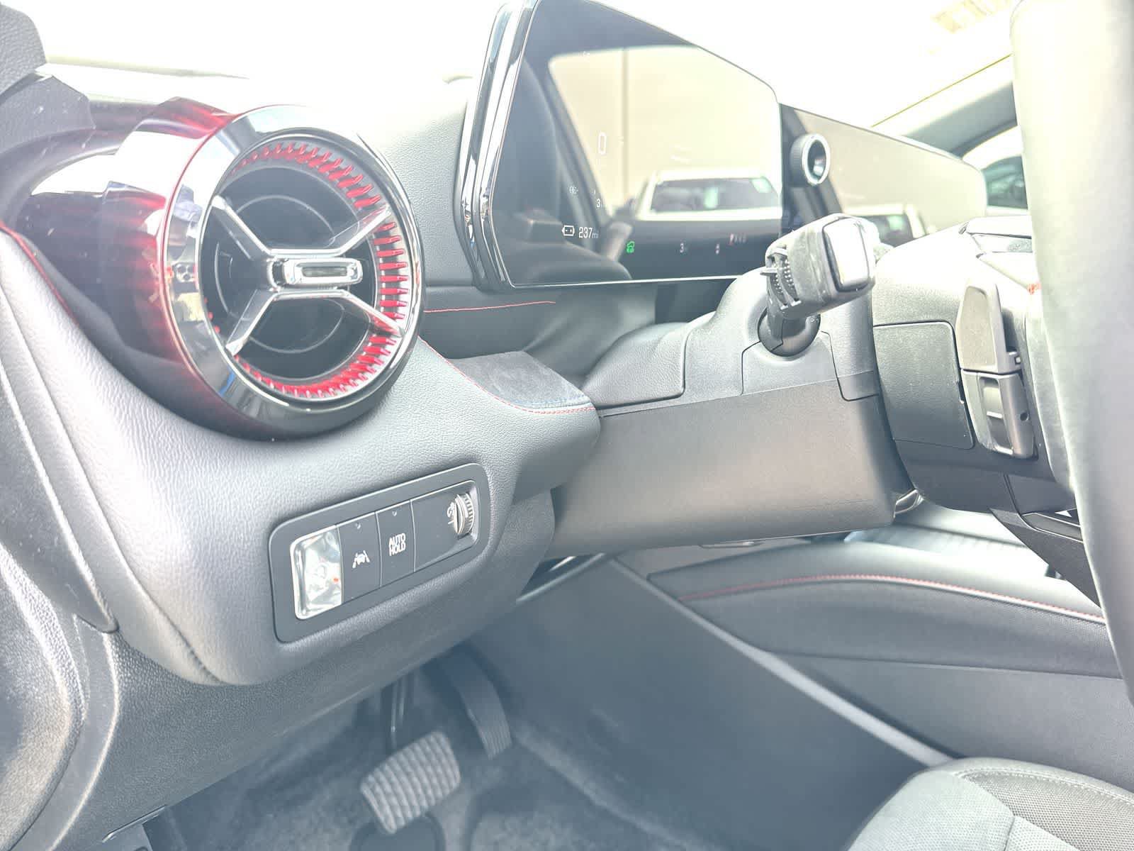 New 2025 Chevrolet Blazer EV RS w/ Super Cruise Package AWD/4WD image 17