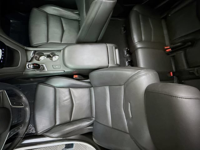 Used 2018 Cadillac XT5 Luxury w/ Driver Awareness Package FWD image 23