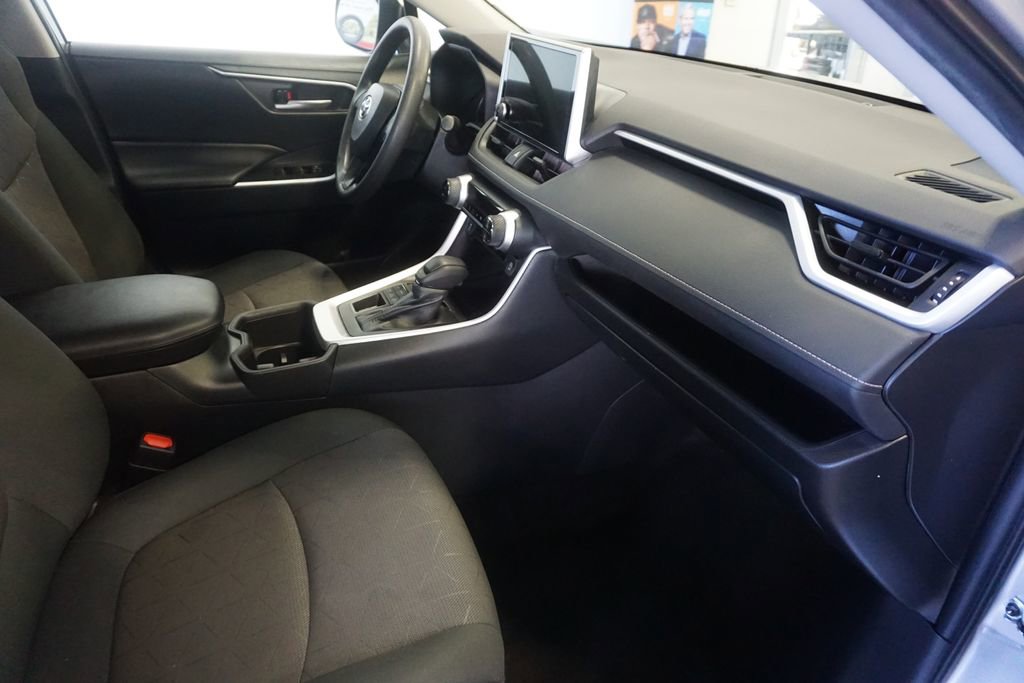 Certified 2023 Toyota RAV4 XLE AWD/4WD image 24