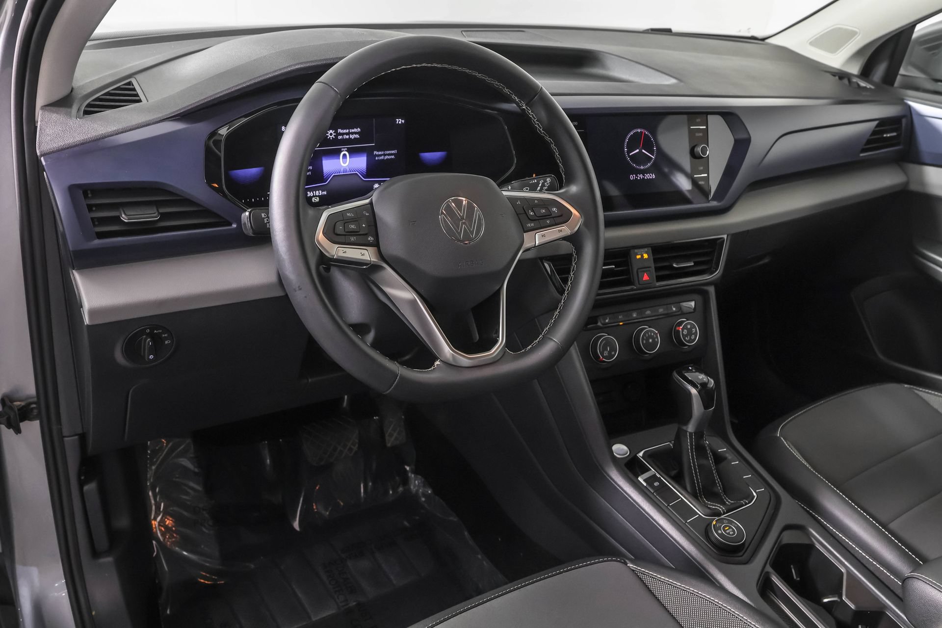 Used 2022 Volkswagen Taos SE AWD/4WD image 4
