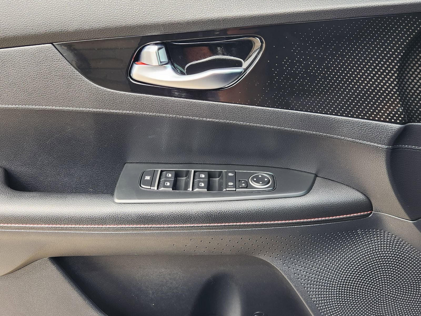 Used 2021 Kia Forte GT w/ GT2 Package FWD image 27