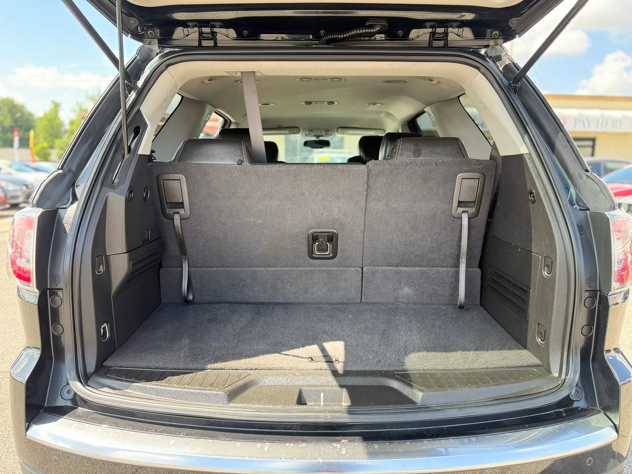 Used 2015 GMC Acadia SLT FWD image 8
