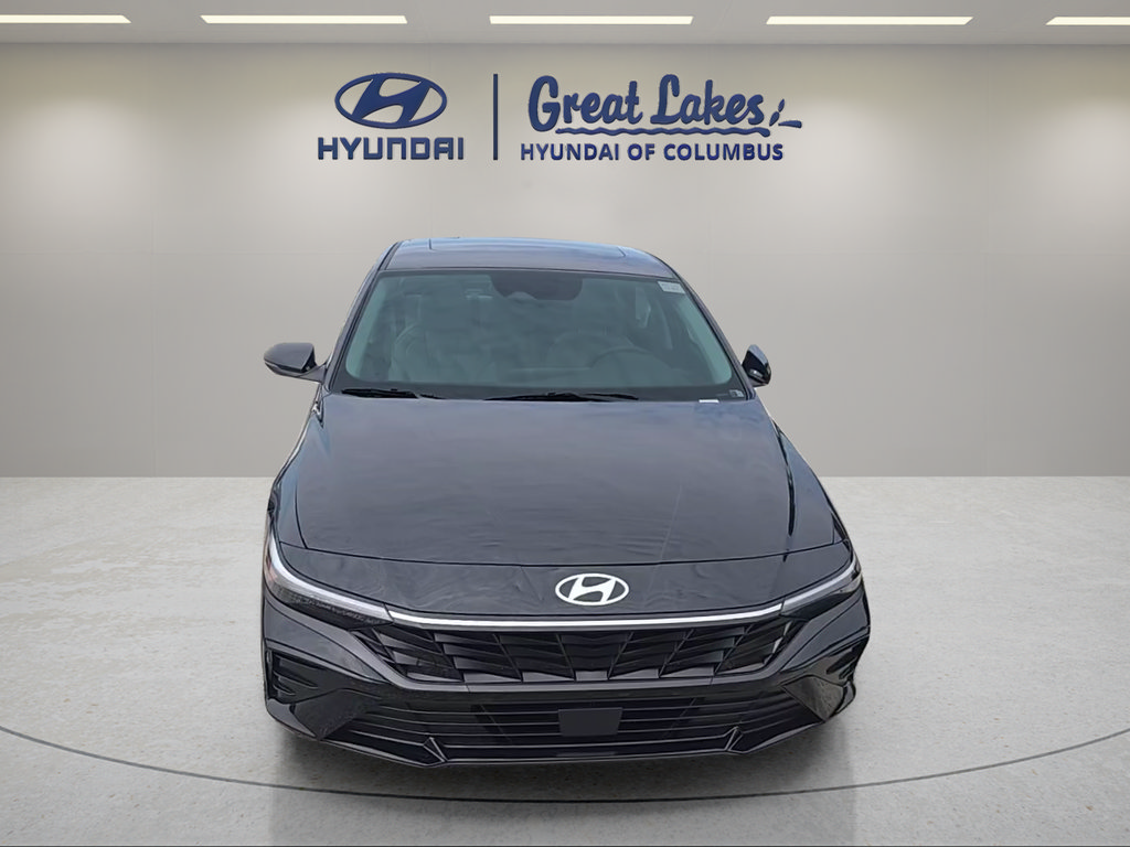 New 2026 Hyundai Elantra Limited FWD image 8