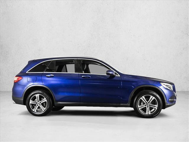 Certified 2019 Mercedes-Benz GLC 300 4MATIC image 4