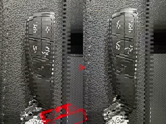 Used 2024 Chevrolet Silverado 1500 LT AWD/4WD image 19