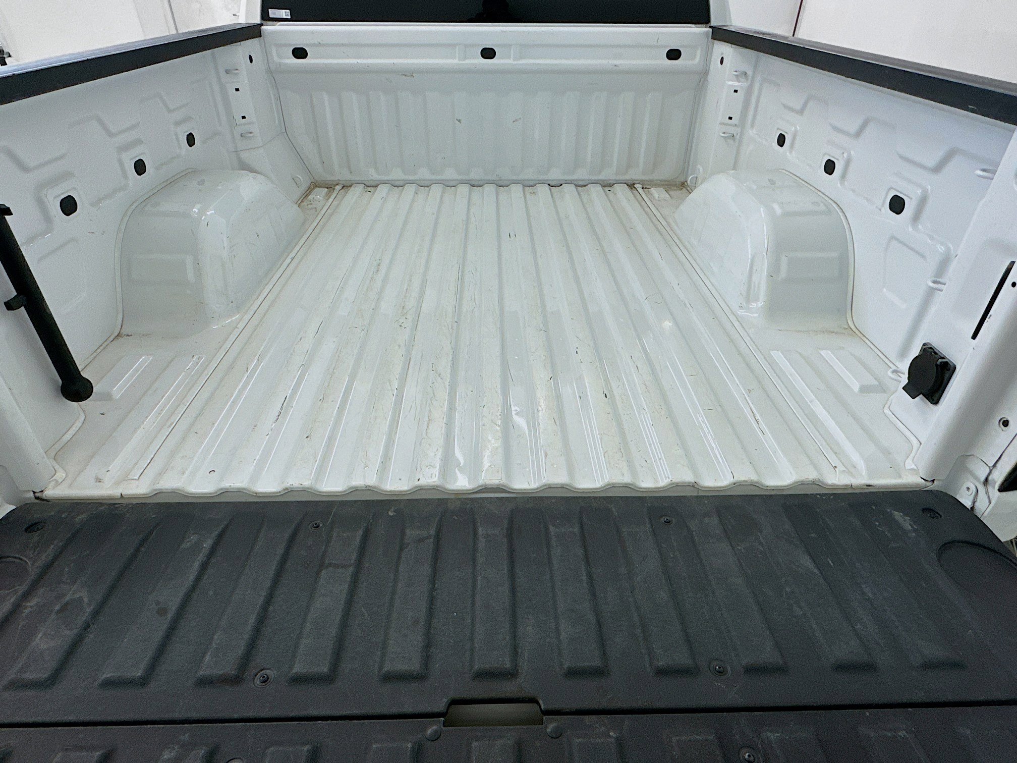 Used 2025 GMC Sierra 1500 SLT image 29