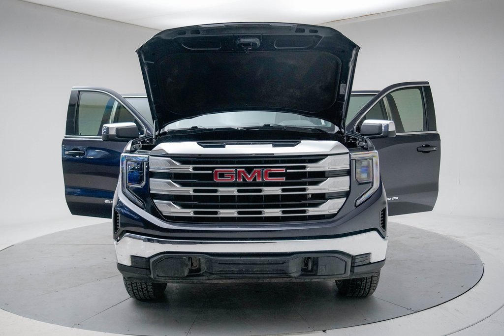 Used 2022 GMC Sierra 1500 SLE image 16
