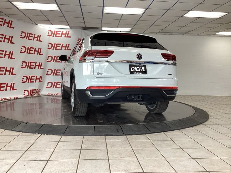 Used 2022 Volkswagen Atlas Cross Sport SE AWD/4WD image 5