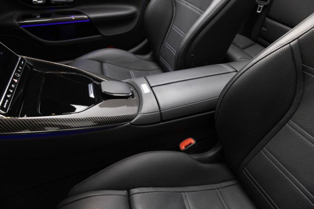 Used 2022 Mercedes-Benz SL 63 AMG 4MATIC image 32