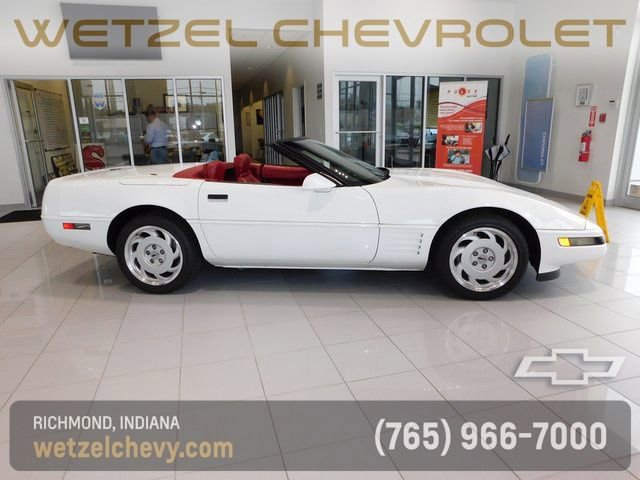 Used 1991 Chevrolet Corvette Convertible image 2