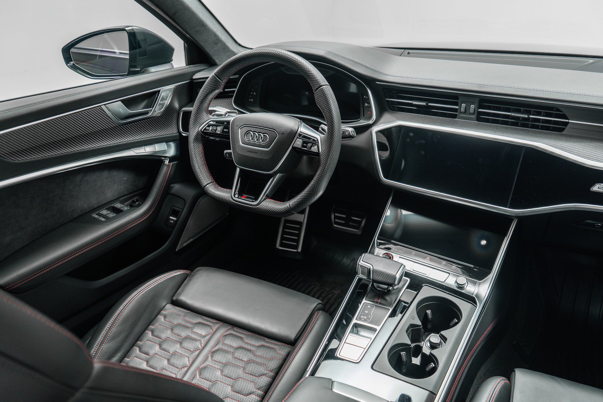 Used 2024 Audi RS 6 performance AWD/4WD image 27