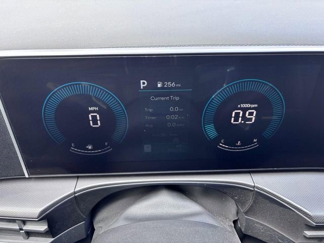 Used 2025 Hyundai Santa Fe SEL image 22