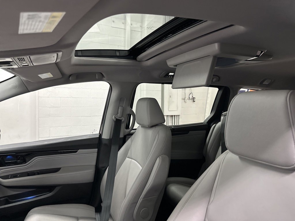 Used 2024 Honda Odyssey Touring image 35