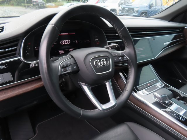 Used 2023 Audi Q8 Premium Plus w/ Premium Plus Package image 15