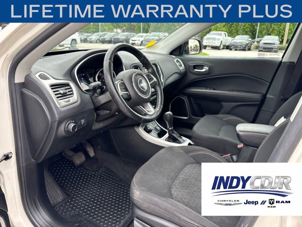 Used 2018 Jeep Compass Sport w/ Cold Weather Group AWD/4WD image 7