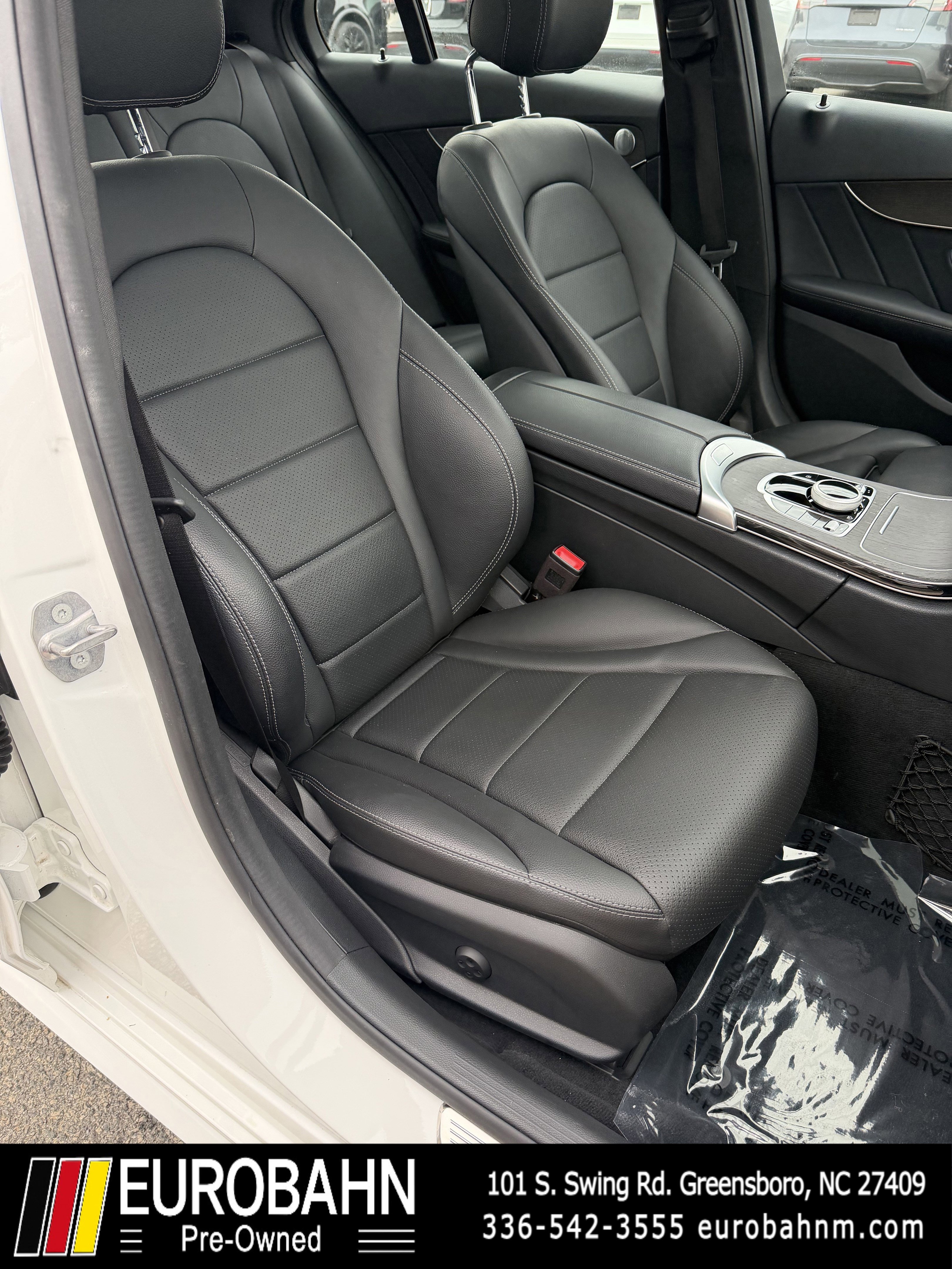 Used 2019 Mercedes-Benz C 300 4MATIC Sedan image 17