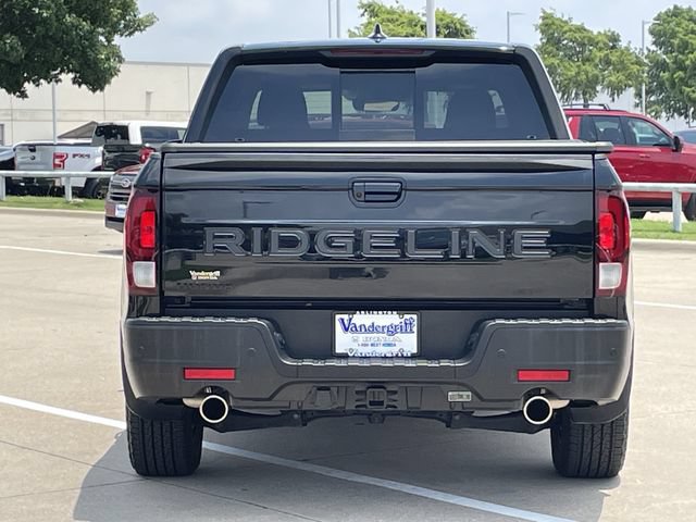 Certified 2025 Honda Ridgeline Black Edition image 5