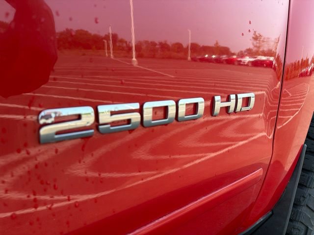 Used 2015 Chevrolet Silverado 2500 LT w/ LT Convenience Package AWD/4WD image 7
