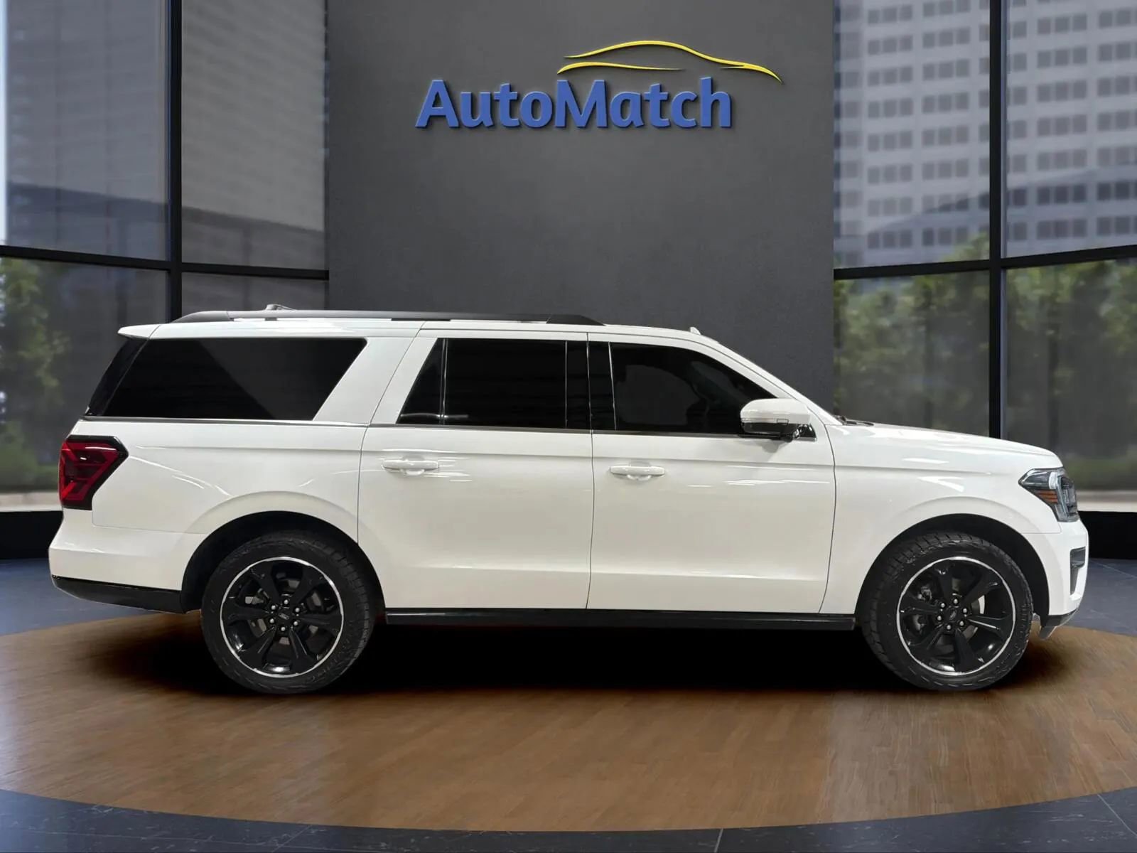 Used 2024 Ford Expedition Max Limited AWD/4WD image 13