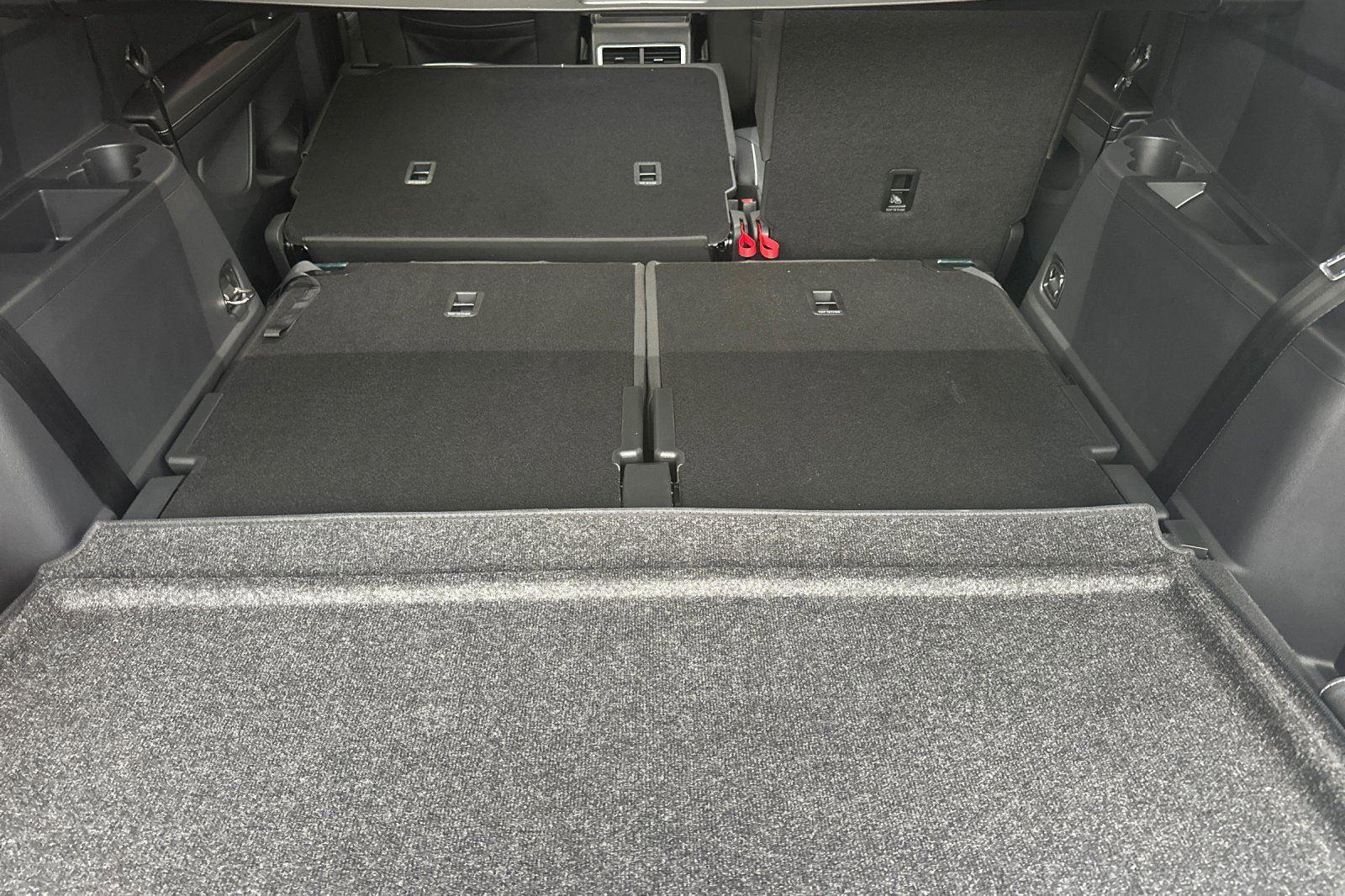 New 2026 Volkswagen Atlas SEL Premium R-Line image 14