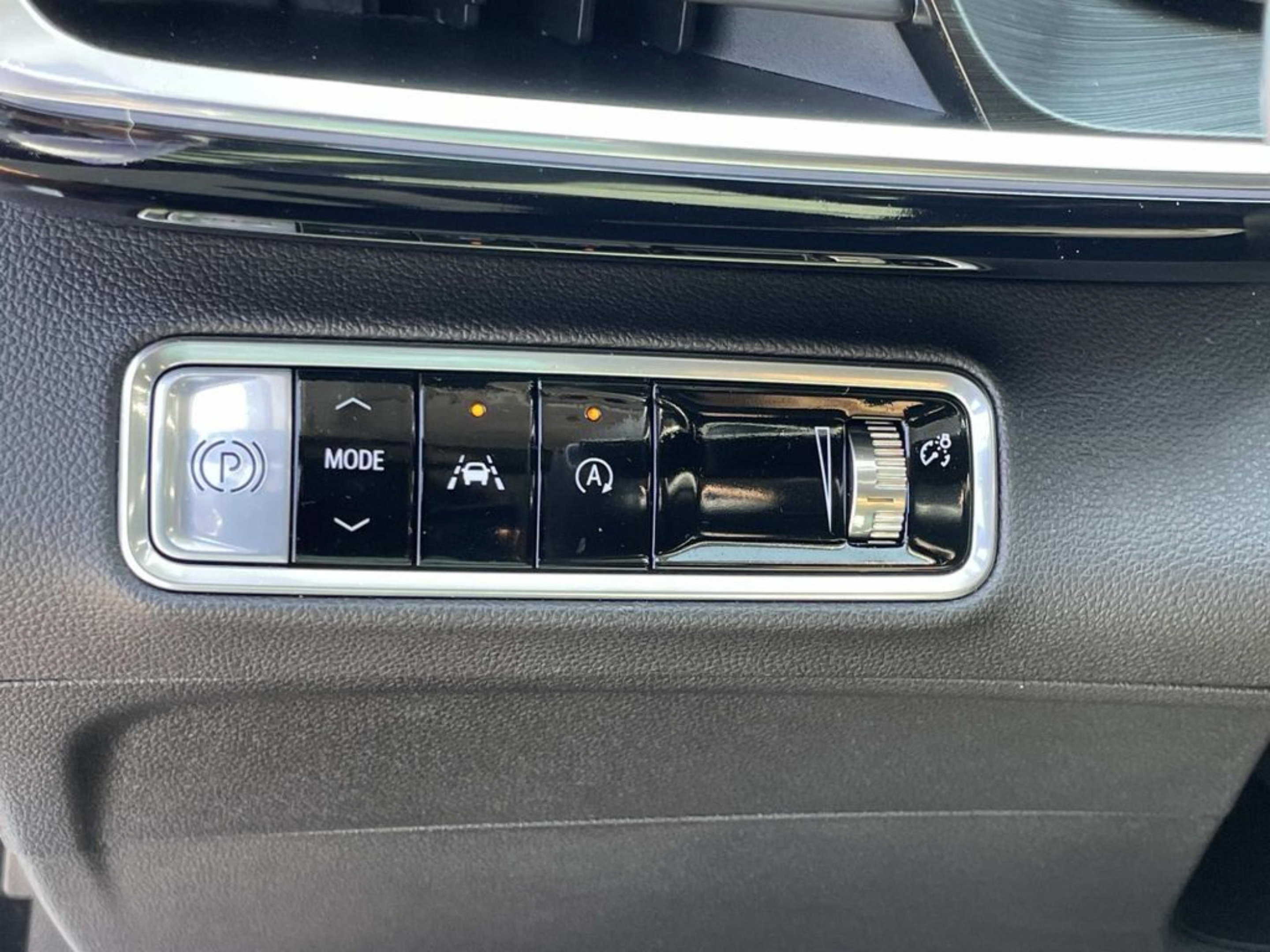 Used 2024 Buick Envision Preferred AWD/4WD image 26