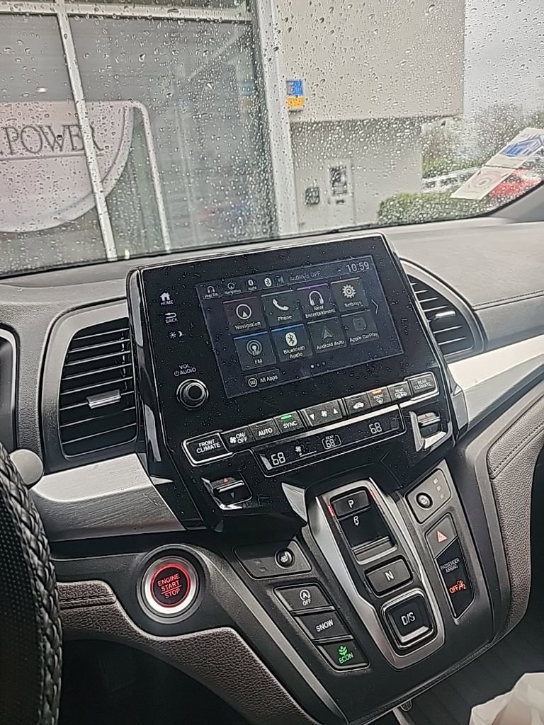 Used 2018 Honda Odyssey Touring image 7