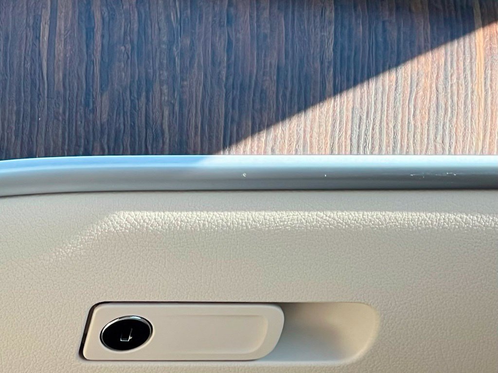 Certified 2023 Mercedes-Benz C 300 4MATIC Sedan image 39