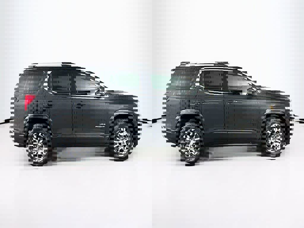 Used 2023 GMC Acadia SLT w/ Preferred Package image 25