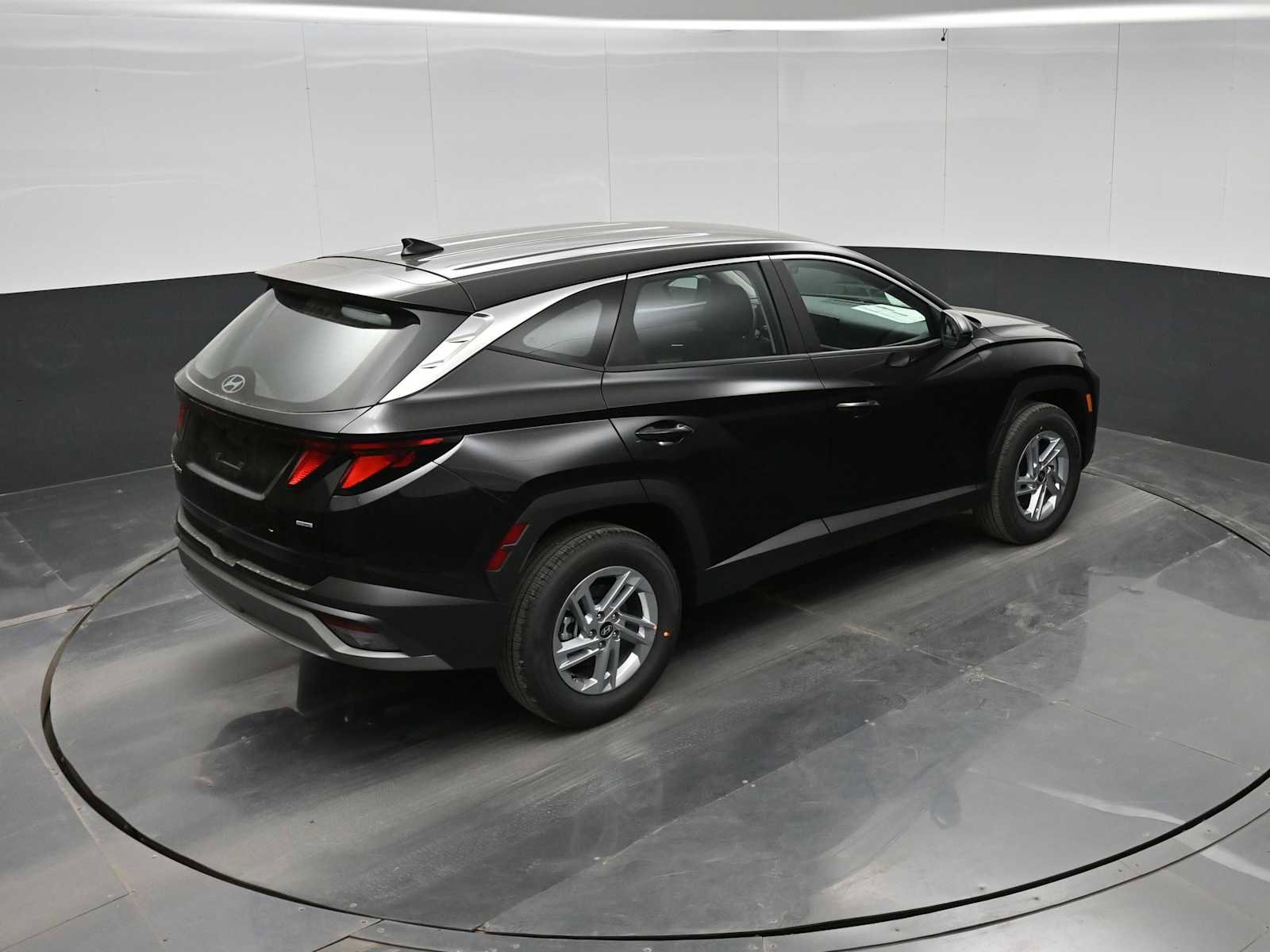 New 2026 Hyundai Venue SEL FWD image 29