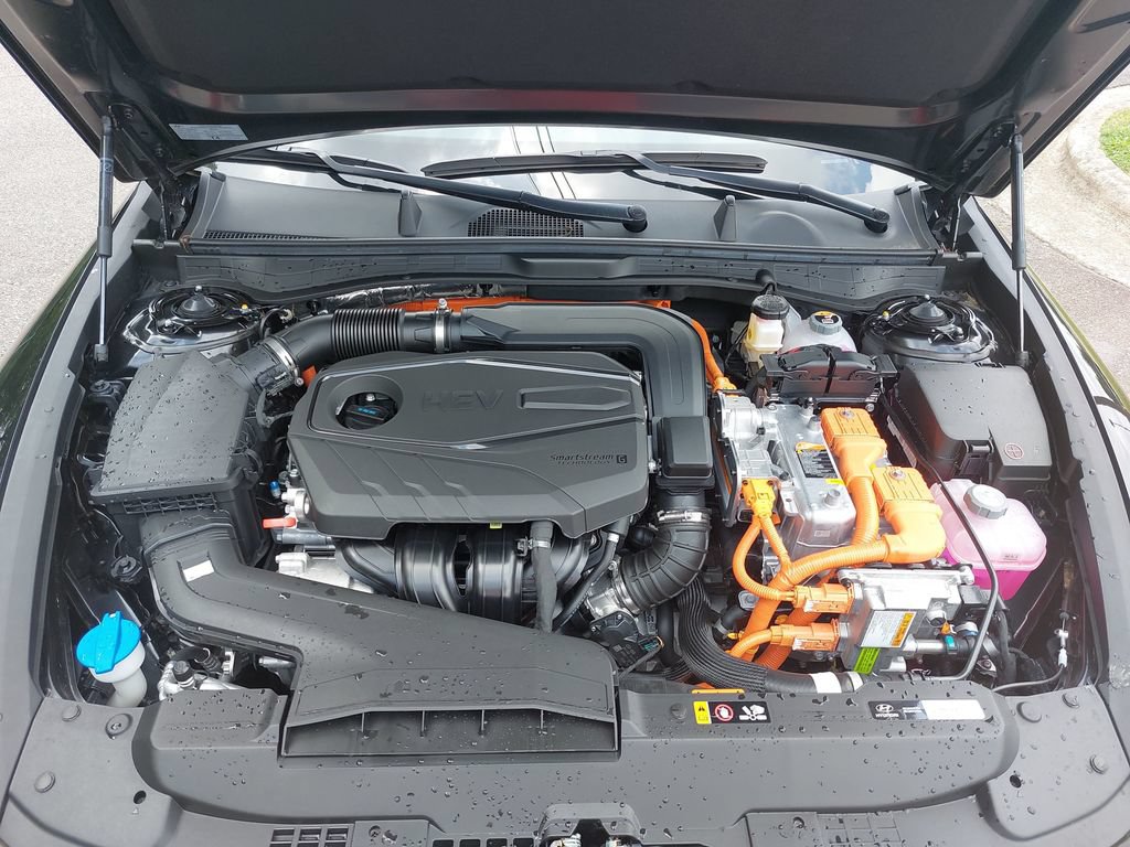 Certified 2025 Hyundai Sonata SEL FWD image 29