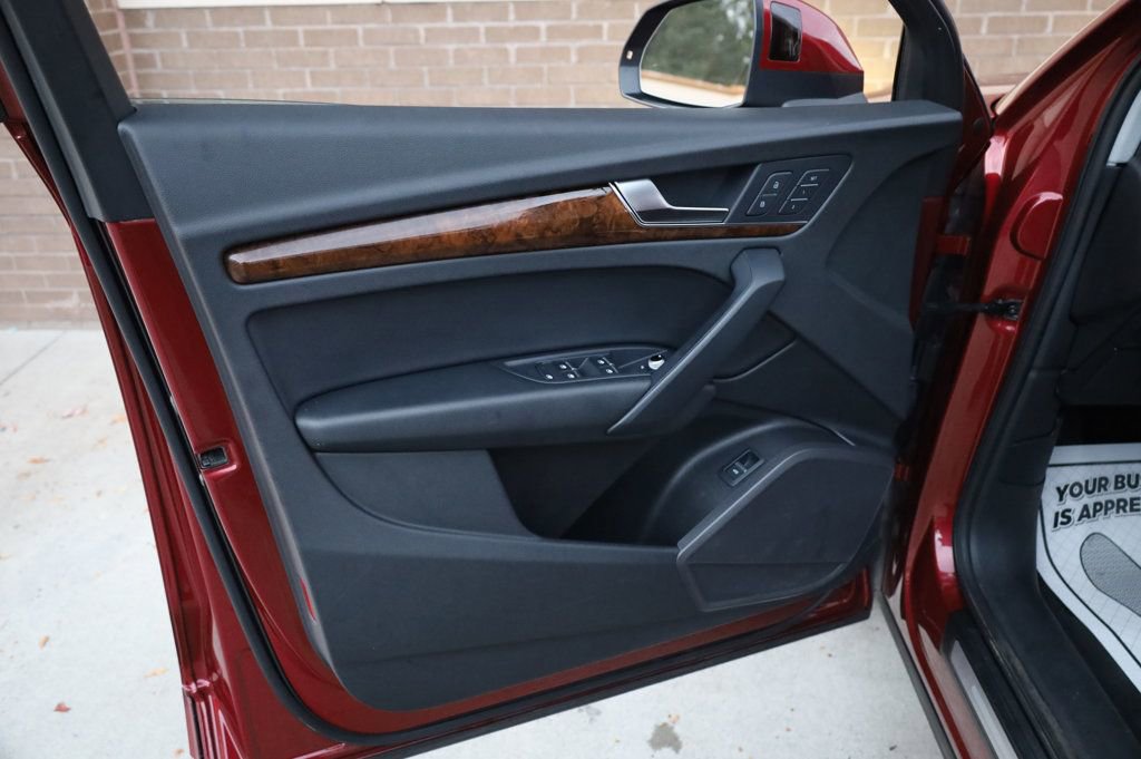 Used 2018 Audi Q5 2.0T Premium Plus w/ Premium Plus Package image 13