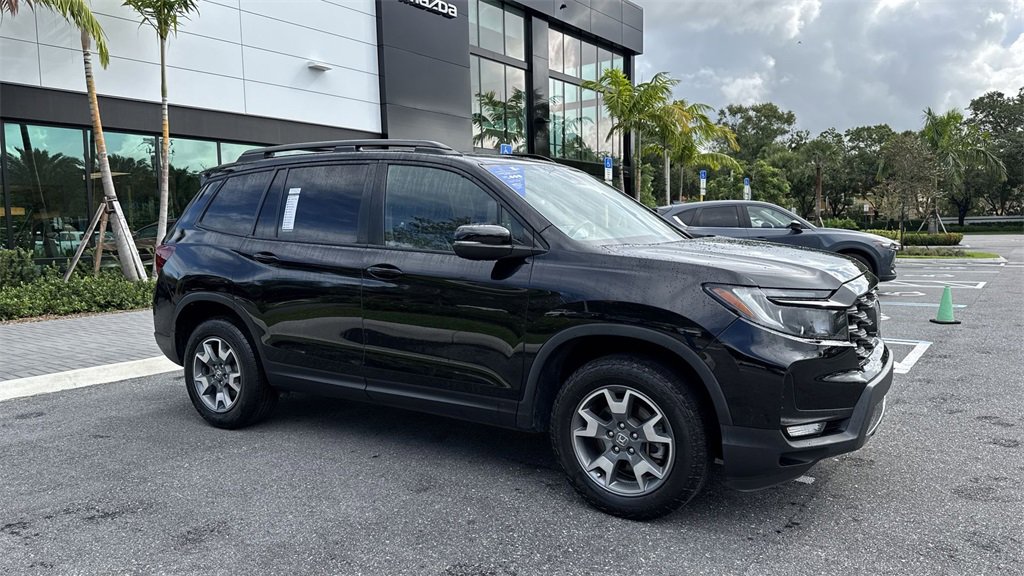 Used 2023 Honda Passport TrailSport image 7