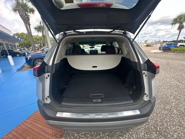 Used 2023 Nissan Rogue SV FWD image 45