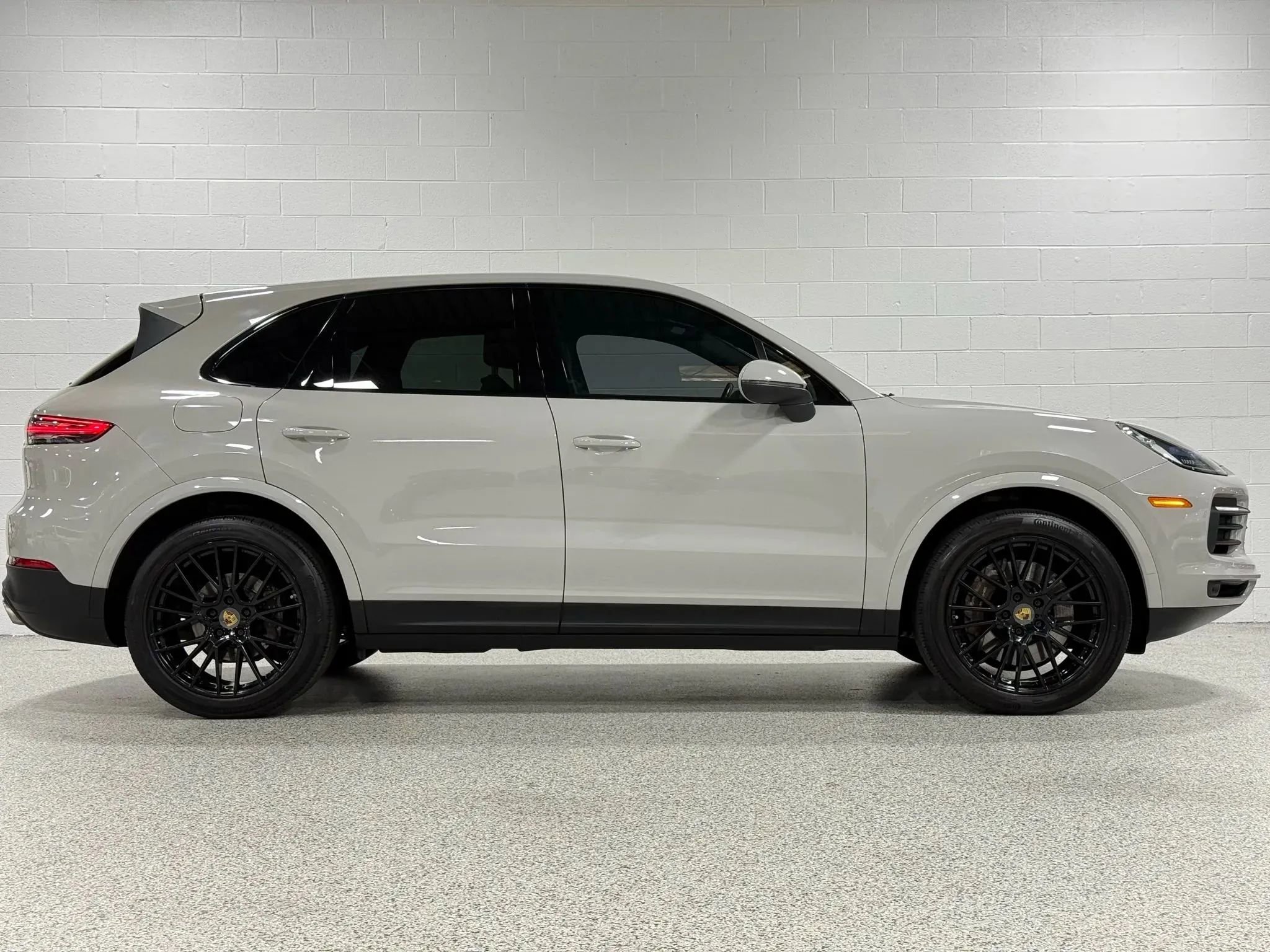 Used 2021 Porsche Cayenne image 5