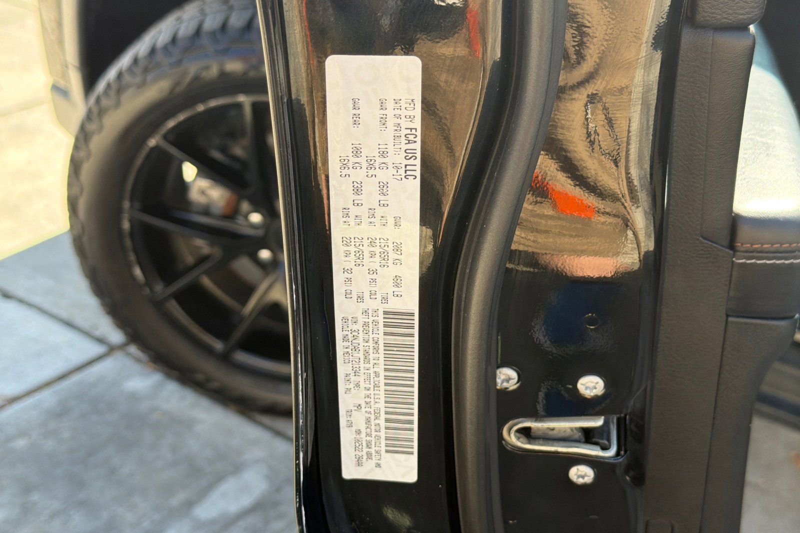 Used 2018 Jeep Compass Sport w/ Tech Group image 28