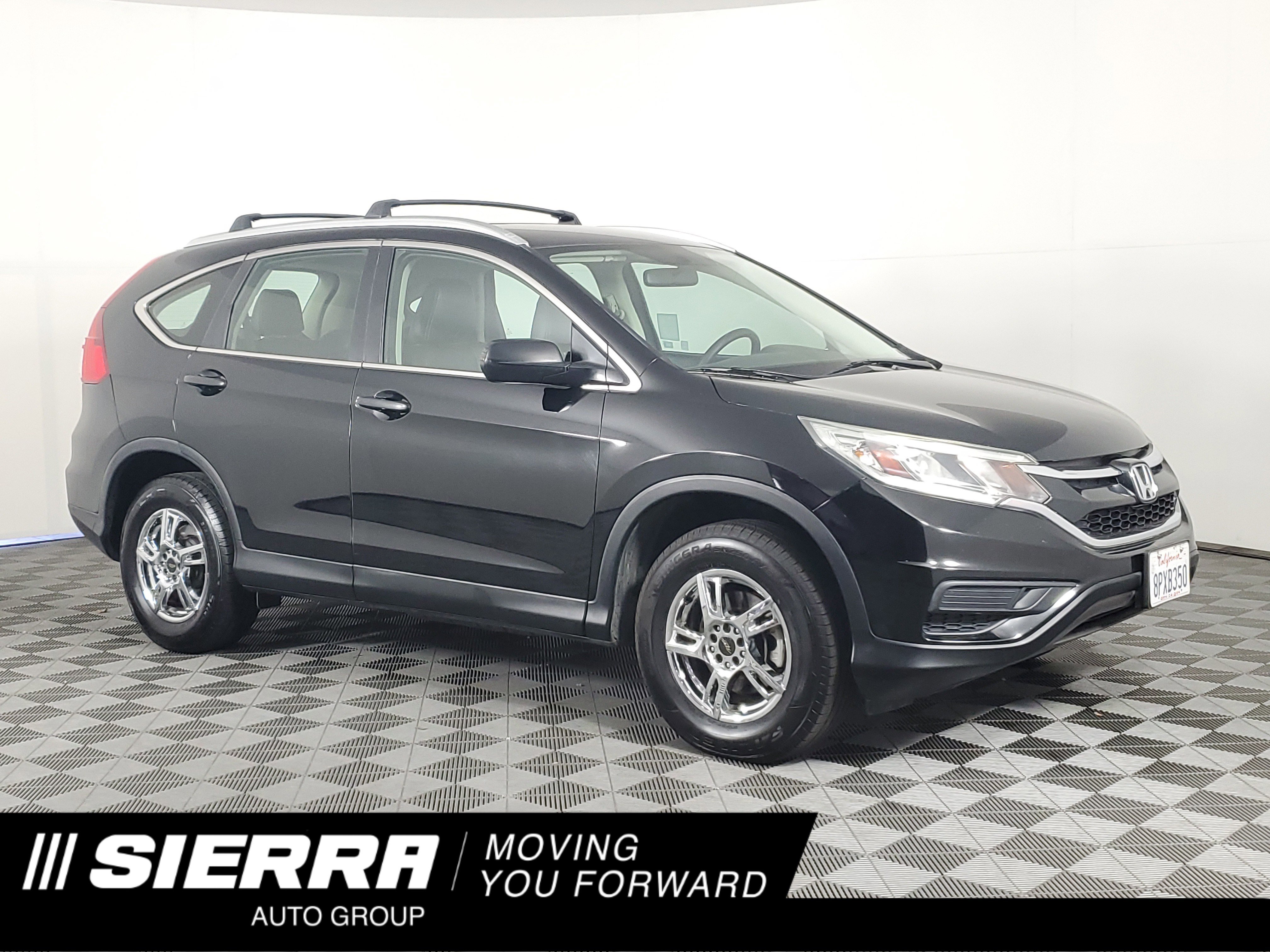 Used 2015 Honda CR-V LX image 1