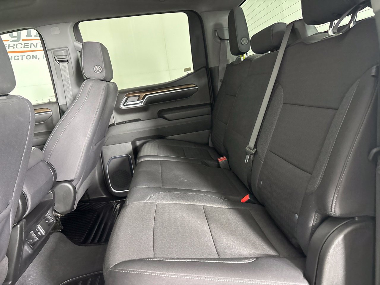 Used 2024 Chevrolet Silverado 1500 LT AWD/4WD image 24
