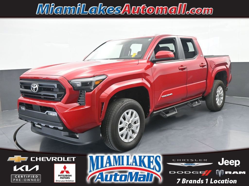 Used 2025 Toyota Tacoma SR5 image 1