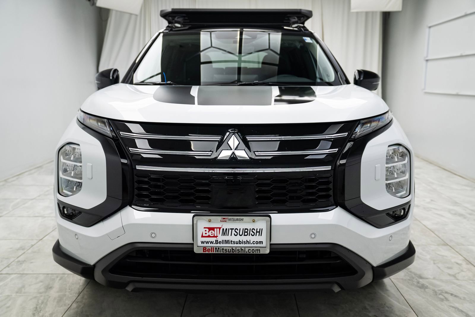 Used 2025 Mitsubishi Outlander Trail Edition image 5